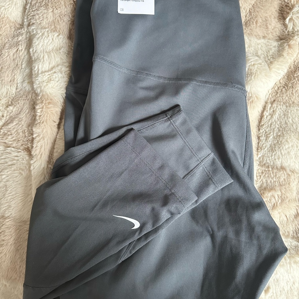 Nike One Grey Leggings
